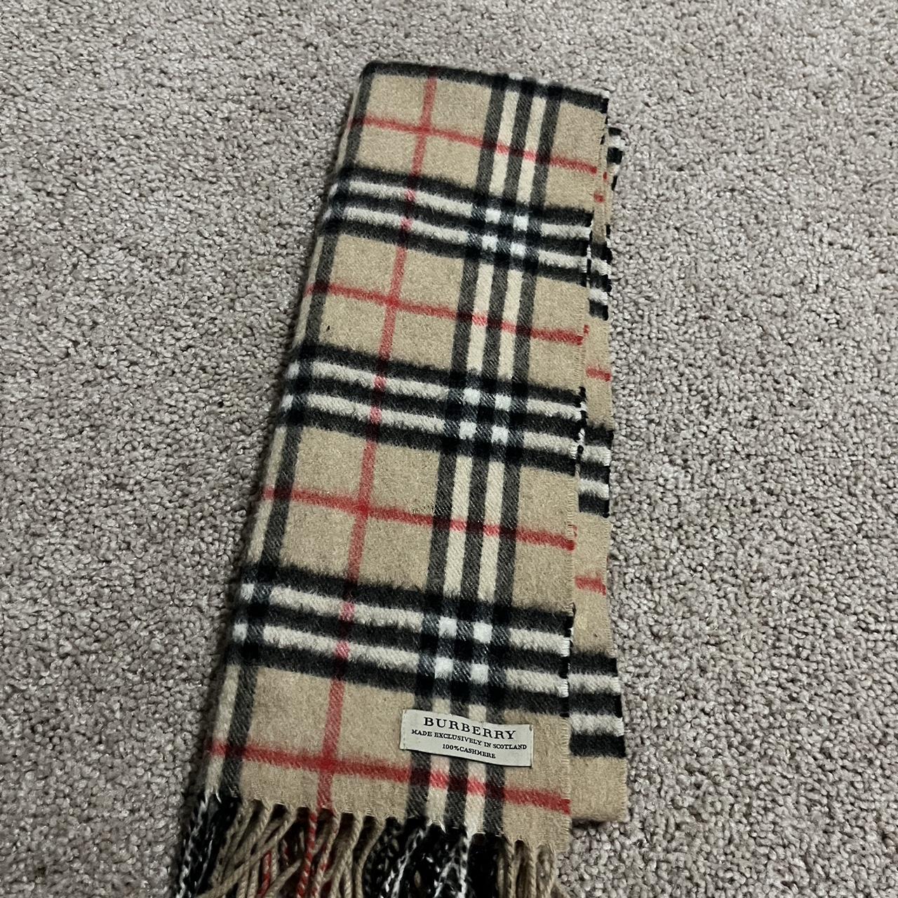 Tan deals burberry scarf