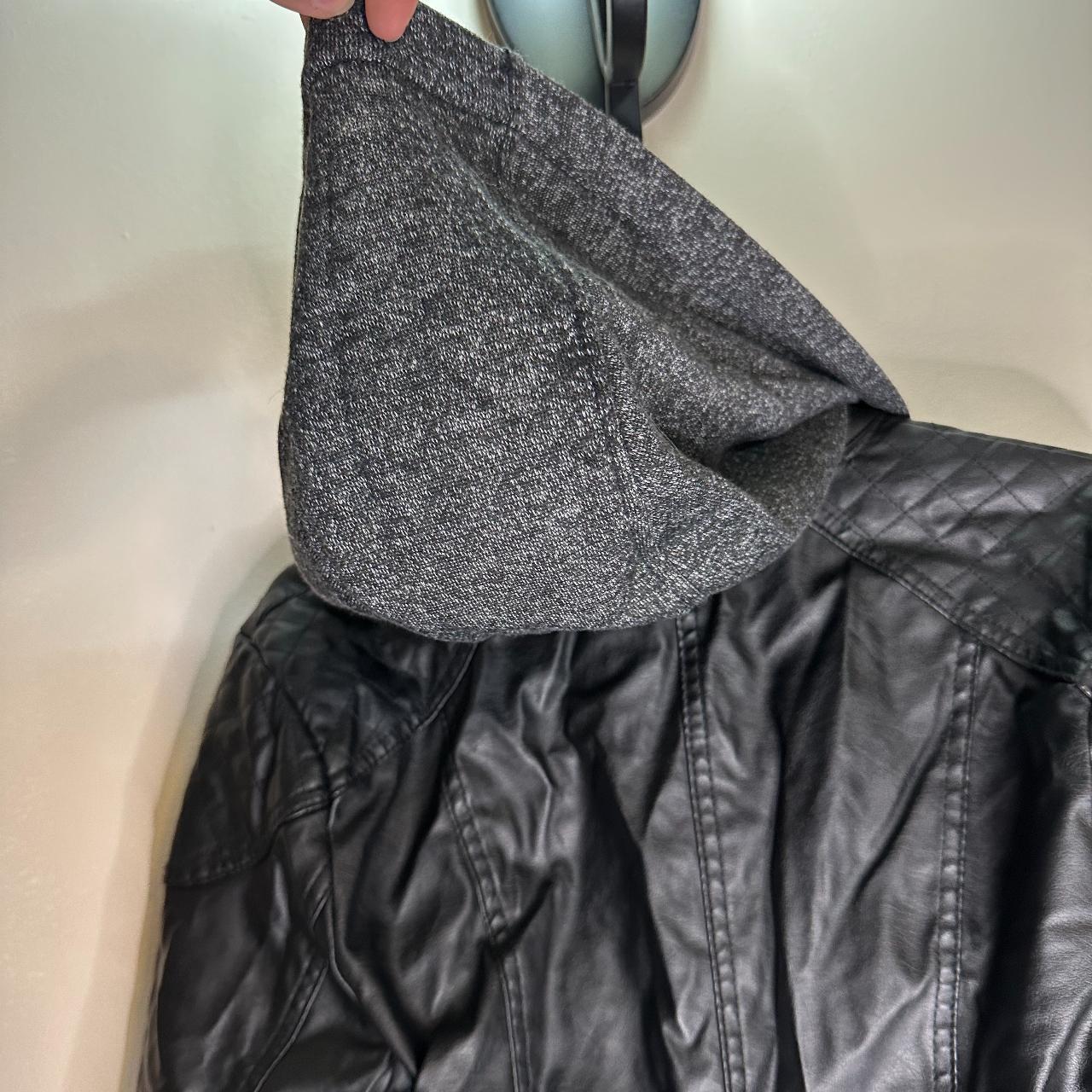 New Look Women's Black and Grey Jacket Depop