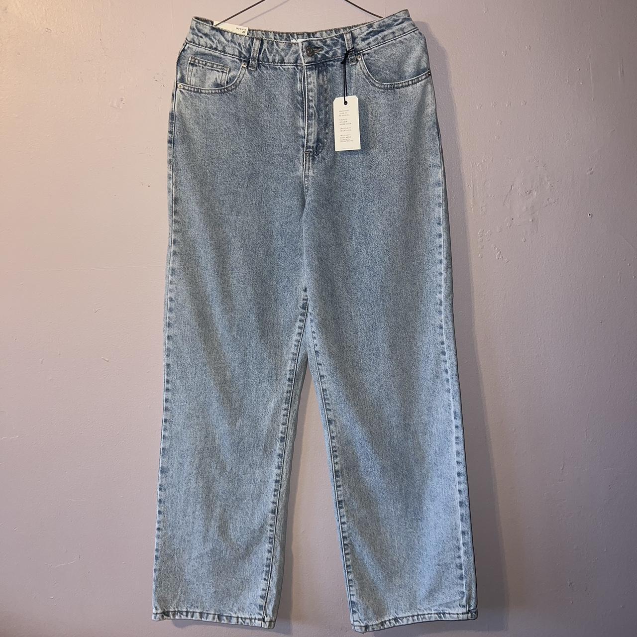 BRAND NEW* NEVER WORN 90s Fit Baggy Denim Jean!... - Depop