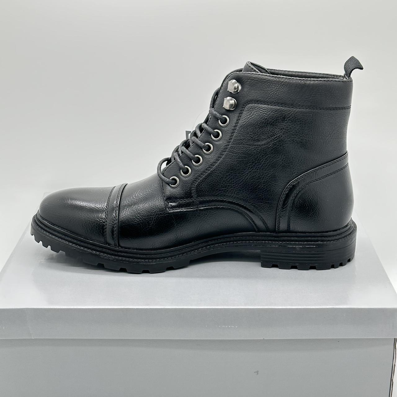 Perry Ellis Men's Black Boots | Depop