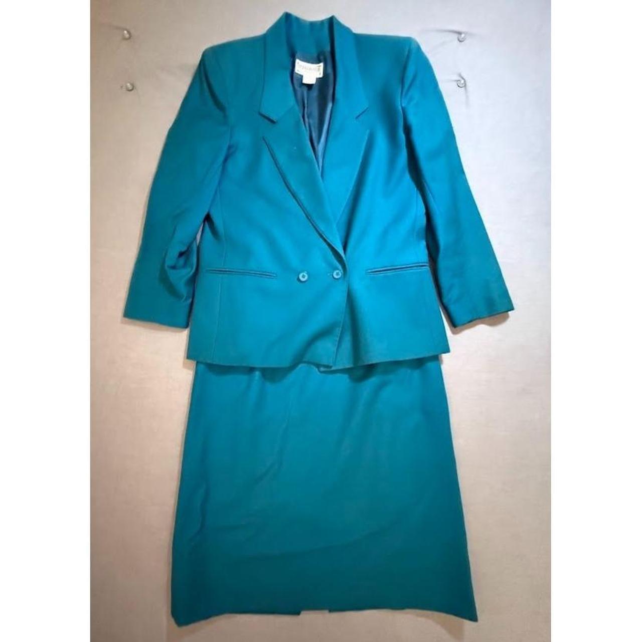 Women's Suit - Green - 8 – Bankers Club Petites B… - image 1
