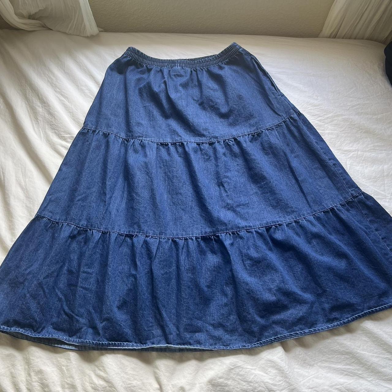 Women's Navy Skirt | Depop