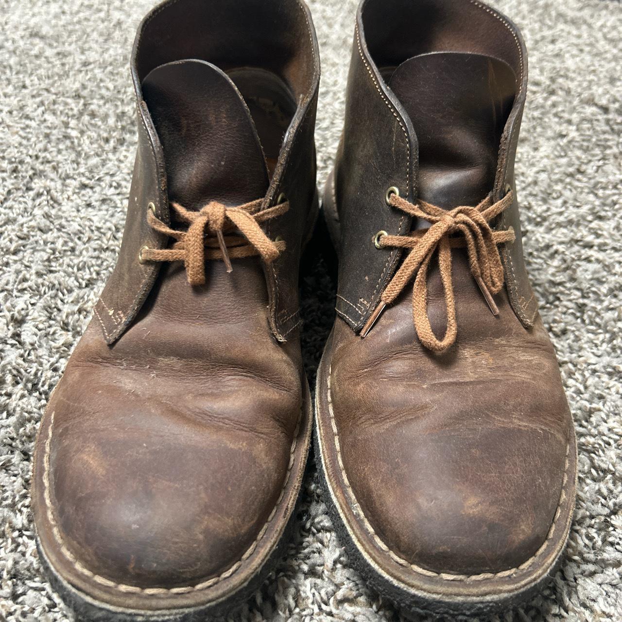 Clarks desert best sale boots beeswax laces