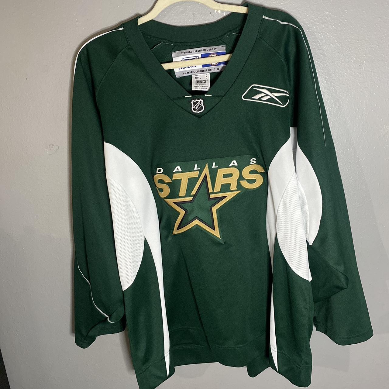 Vintage 90's Dallas Stars hockey jersey Embroidered - Depop