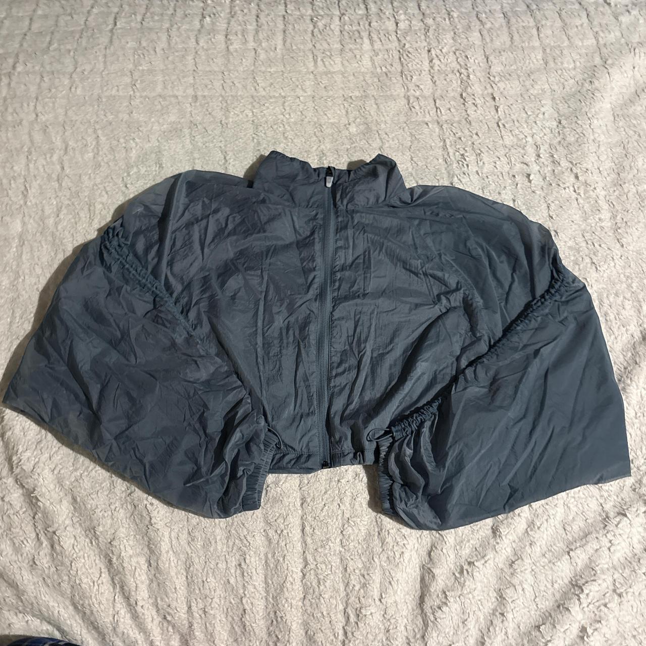 item listed by zoeisacoco