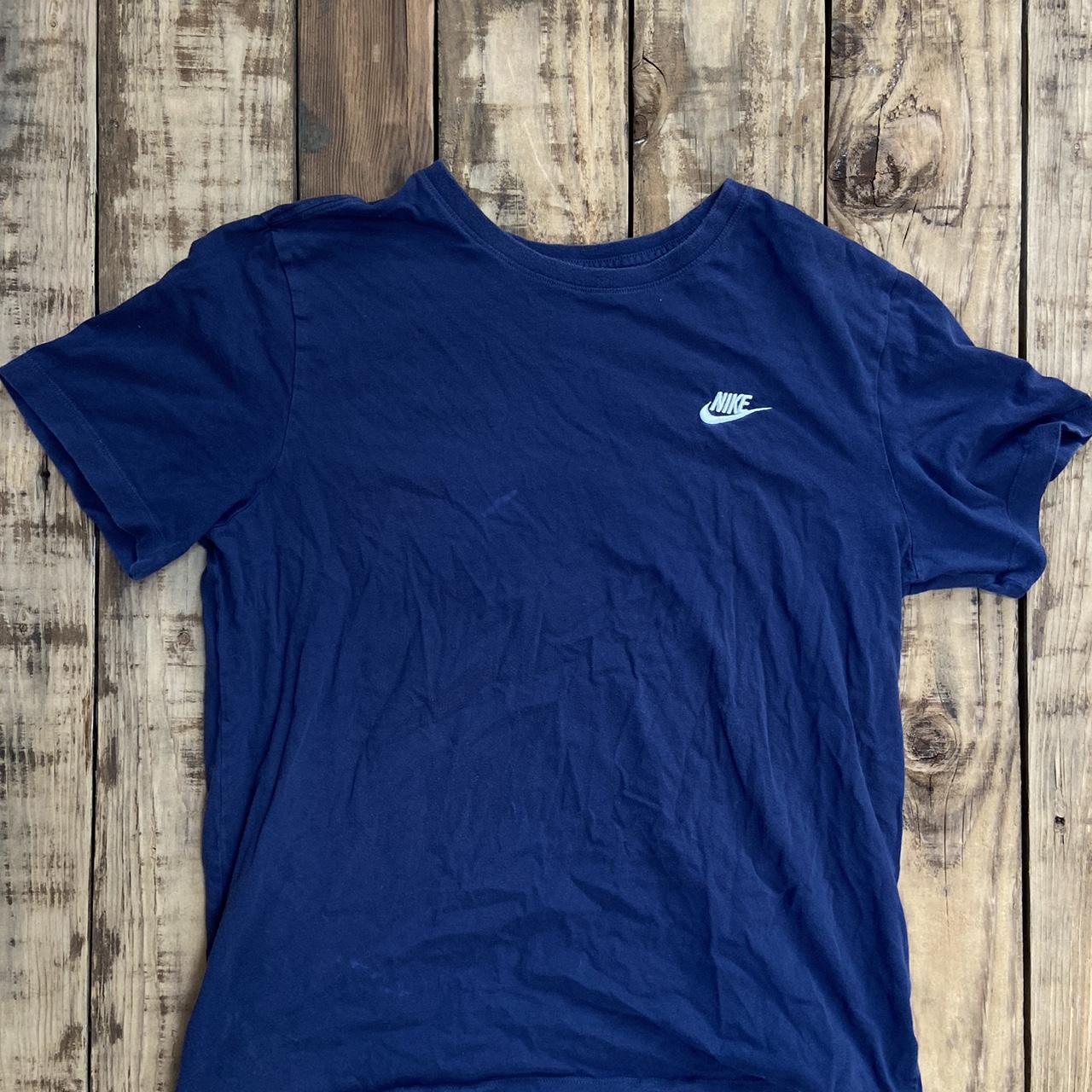 Nike Men's Navy T-shirt | Depop