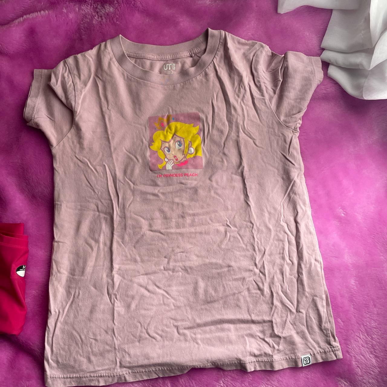 Princess peach Uniqlo Tshirt Super soft and cute - Depop