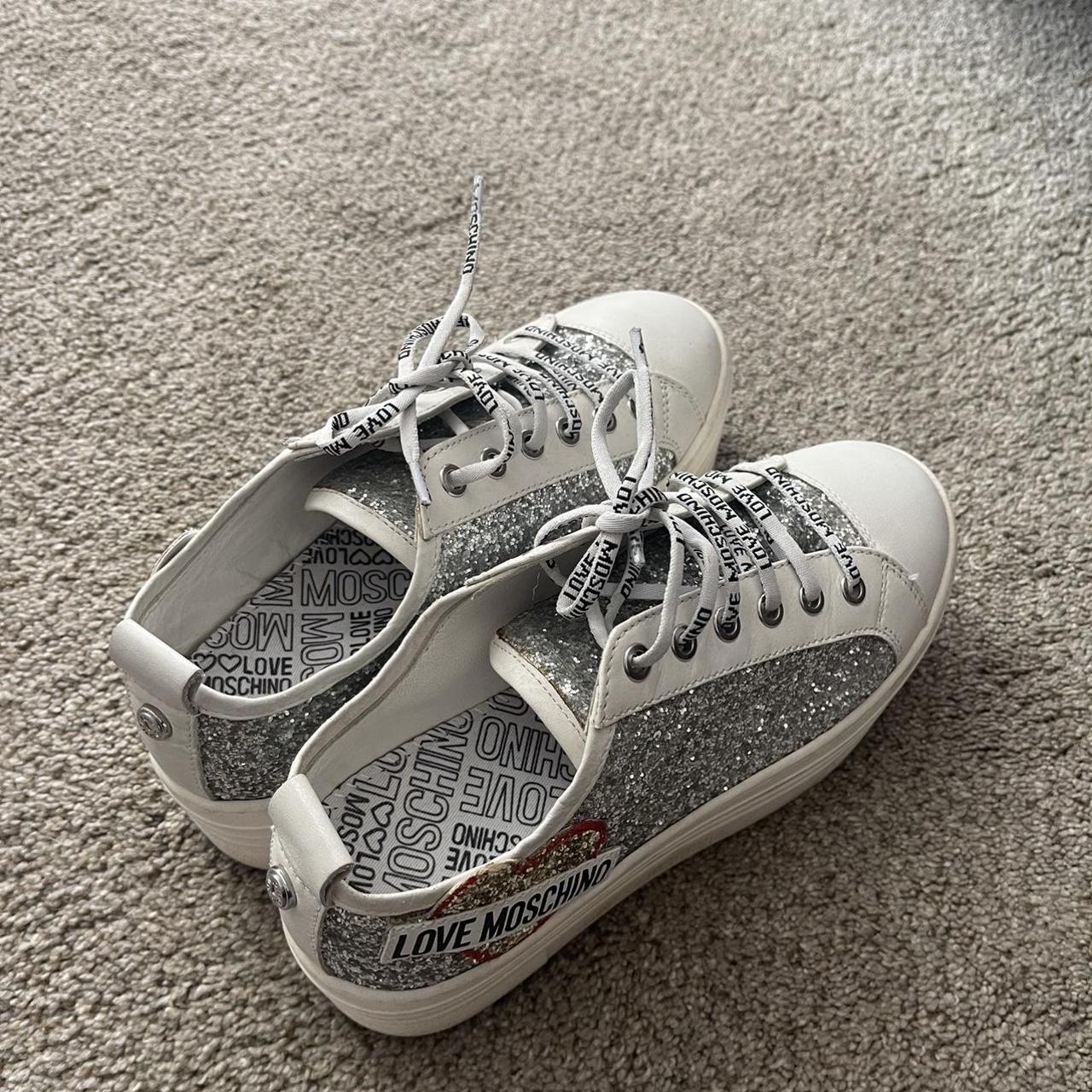 Love moschino discount silver glitter trainers