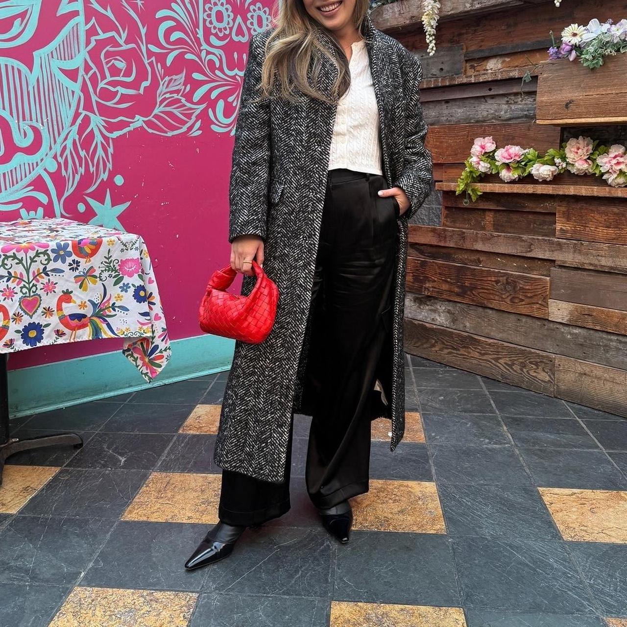 ARITZIA Babaton ファーコート Aritzia Babaton Tabloid Vegan Leather Trench Coat - Matte