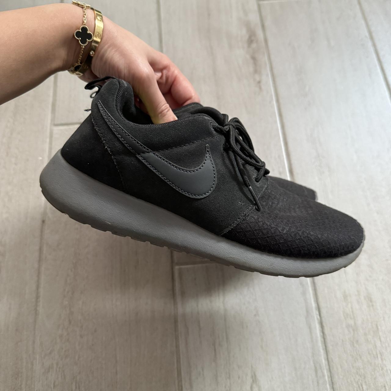 Suede Womens Roshe Run Nike Roshe Sneakers Nike Roshe Run 44 Nike
