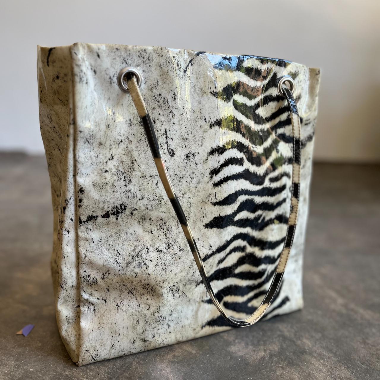 ROBERTO CAVALLI VINYL CANVAS TIGER PIRNT TOTE