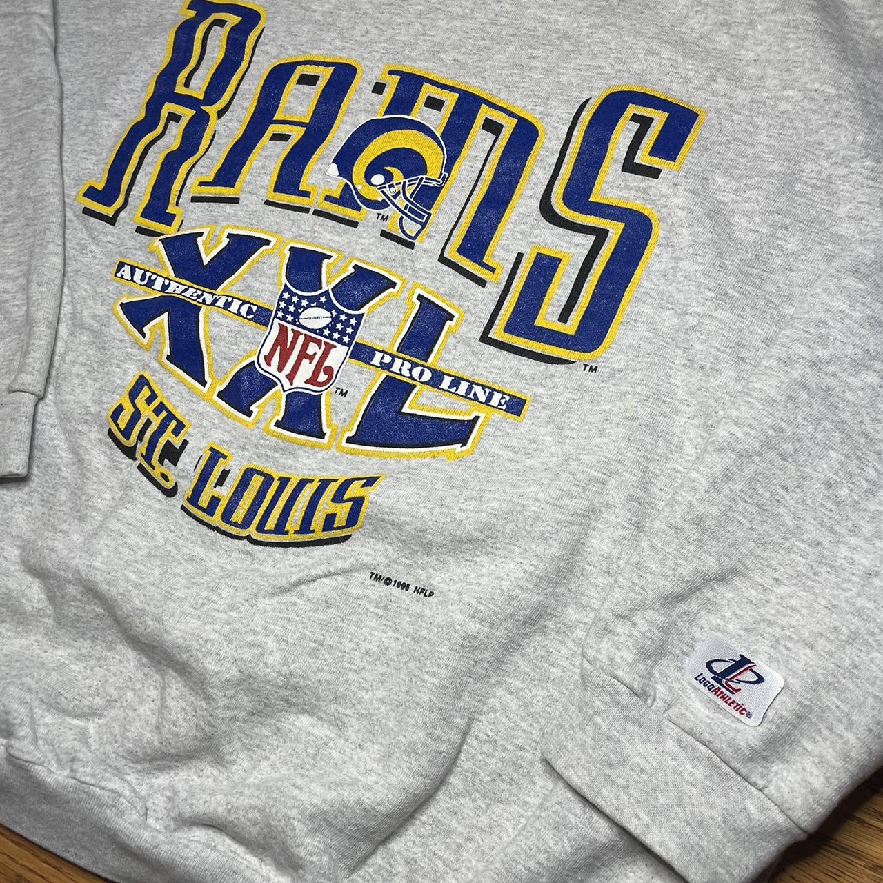 Vtg 90s Logo Athletic St.Louis Rams graphic tee Size - Depop