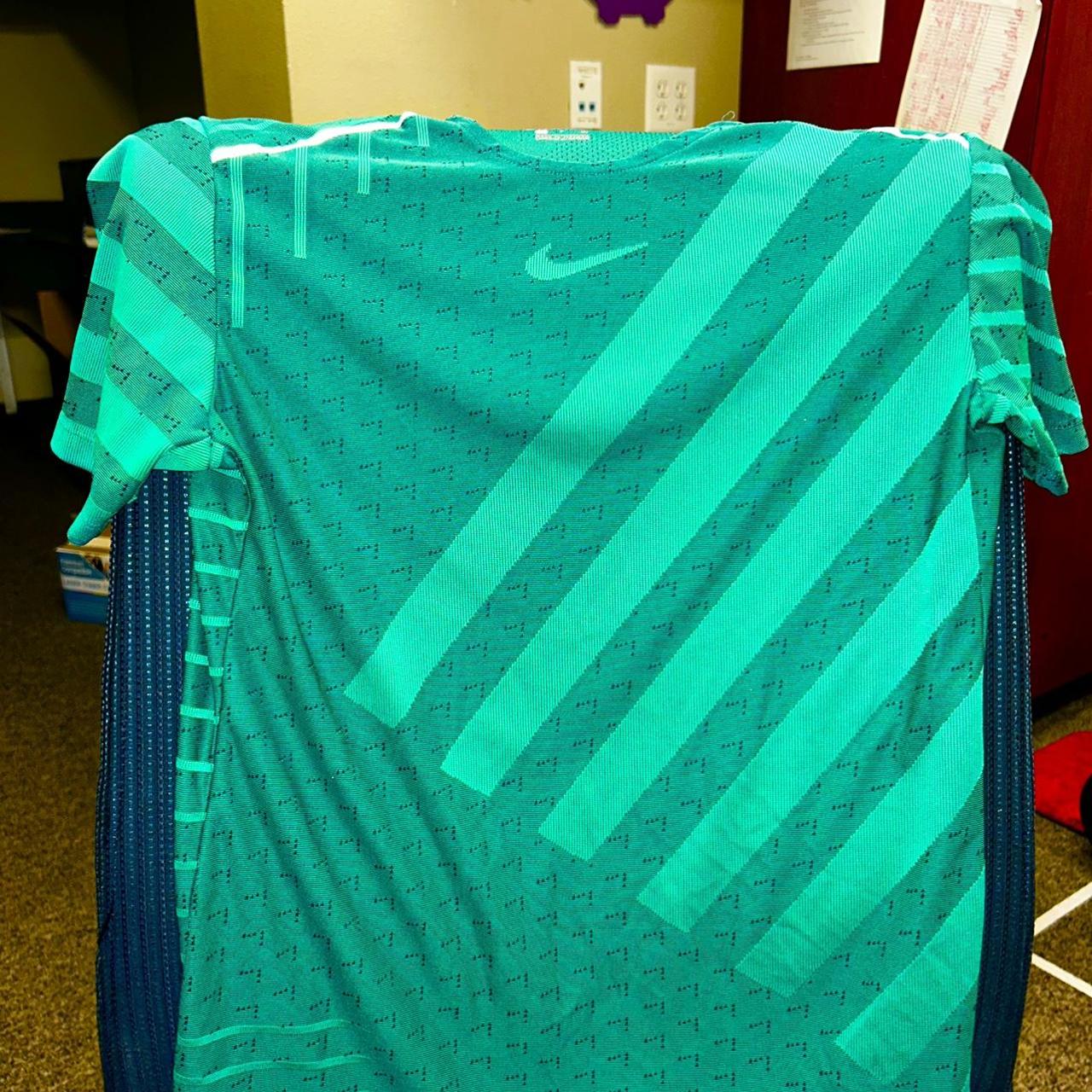 island green shirts nike