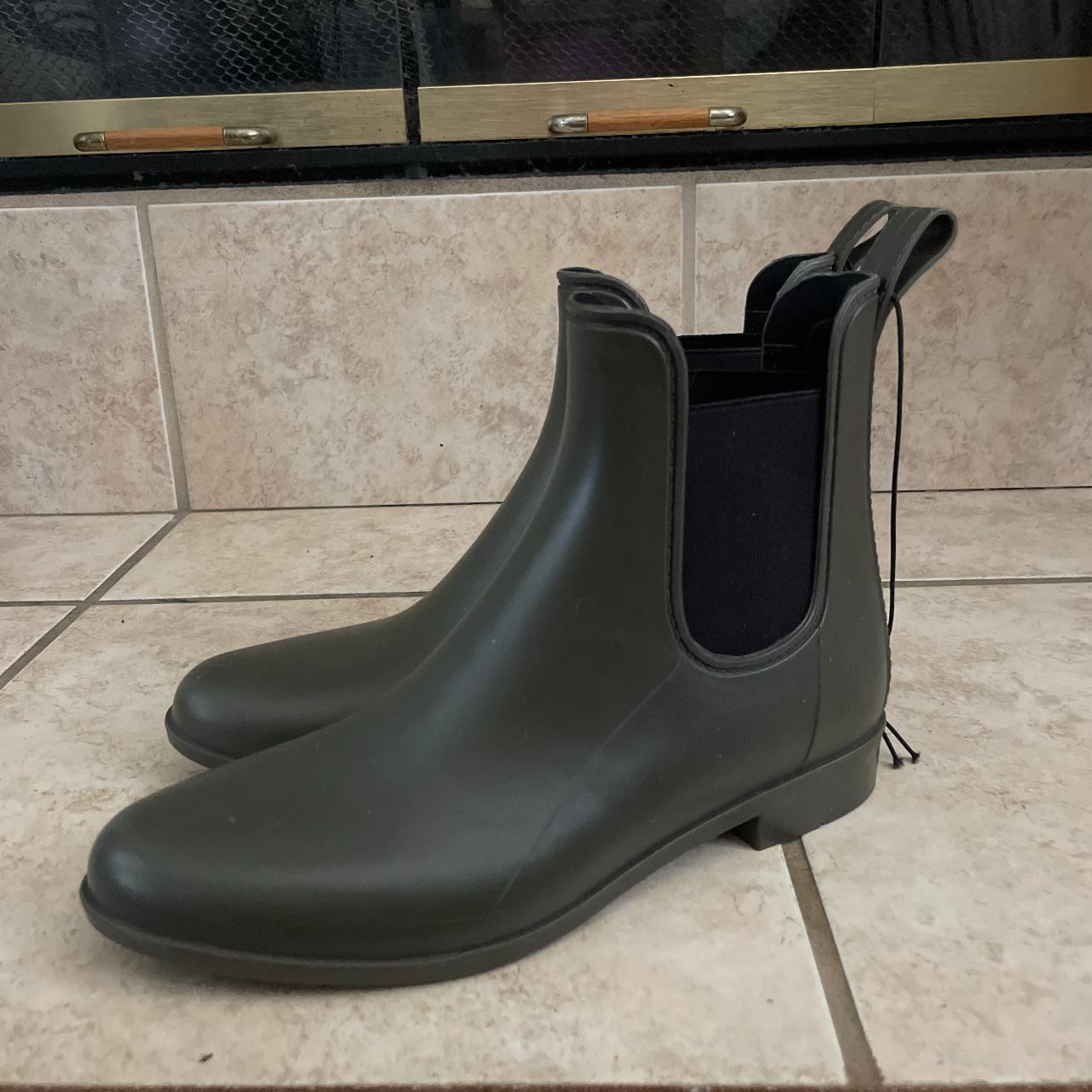 Target chelsea outlet rain boots