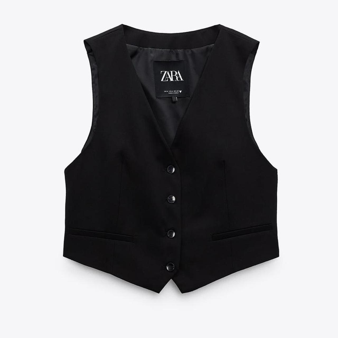 Zara short fitted vest Size S Lightly worn Depop