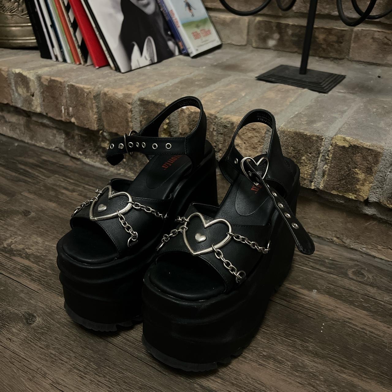 demonia platforms