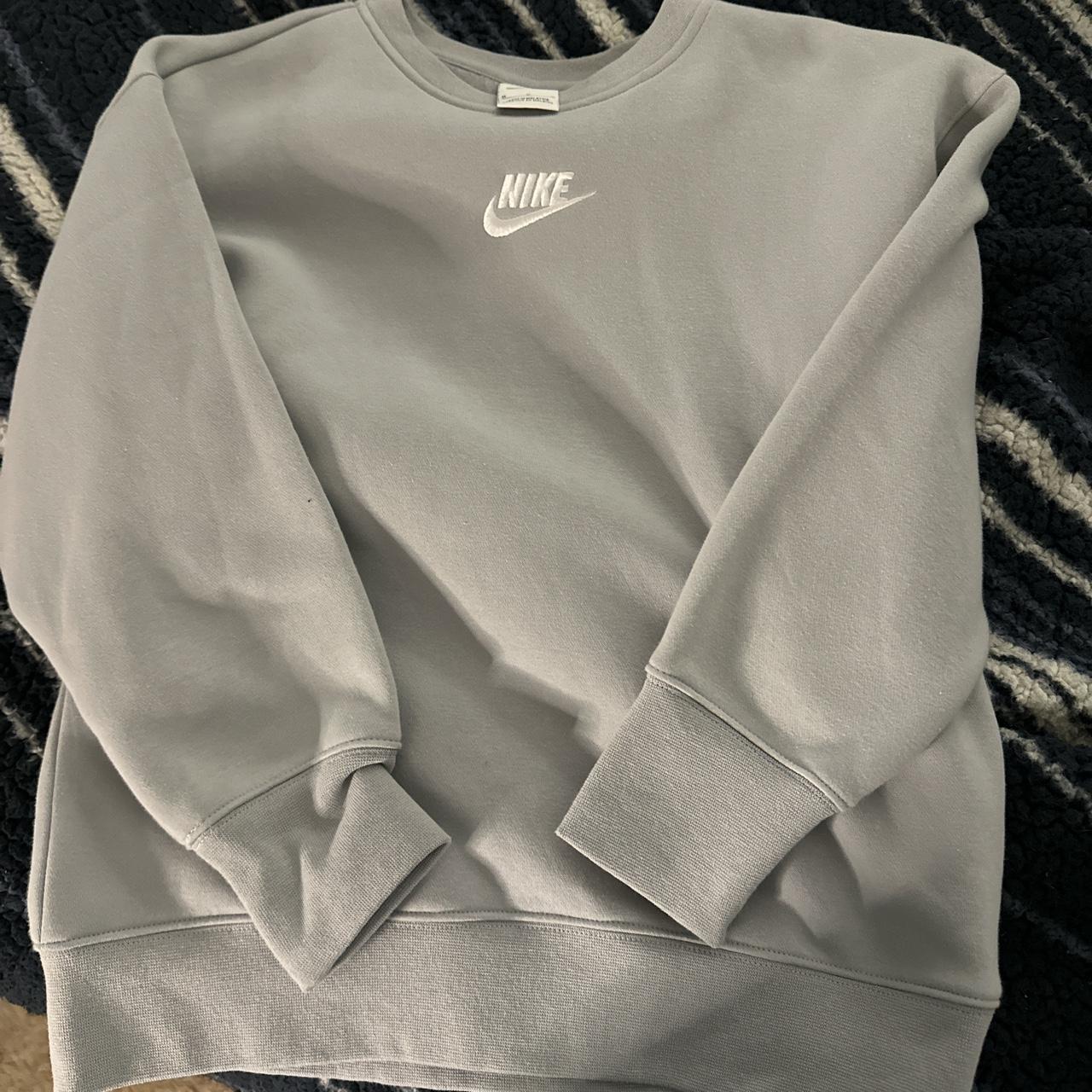 kids medium nike sweatshirt size medium/ fits... Depop