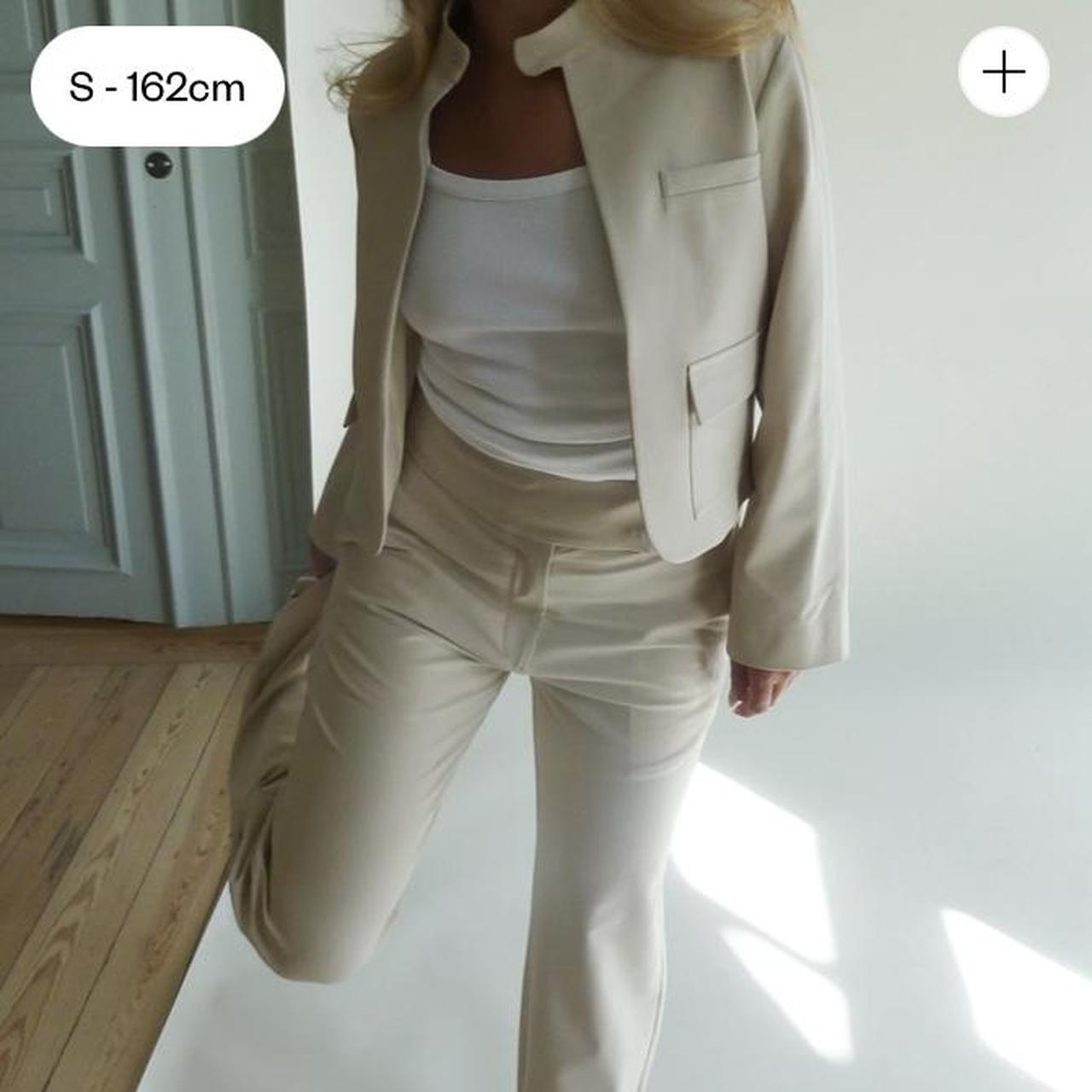 Djerf Avenue Women's Cream and Tan Jacket (3)