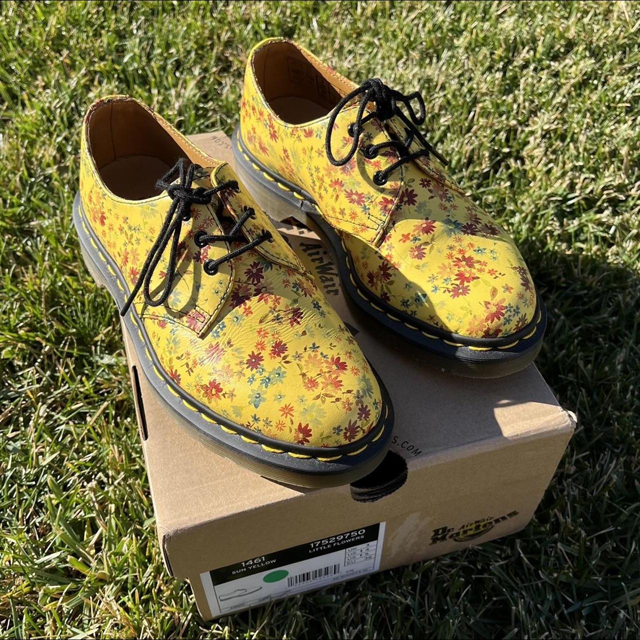 Dr martens 1461 outlet yellow