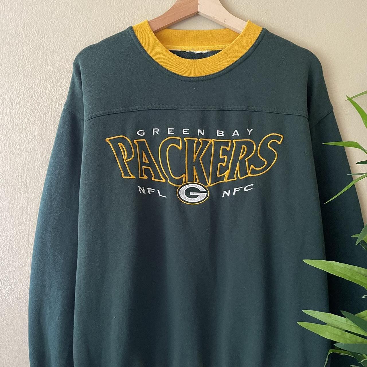 Vintage GreenBay Packers crewneck sweatshirt. Mens - Depop