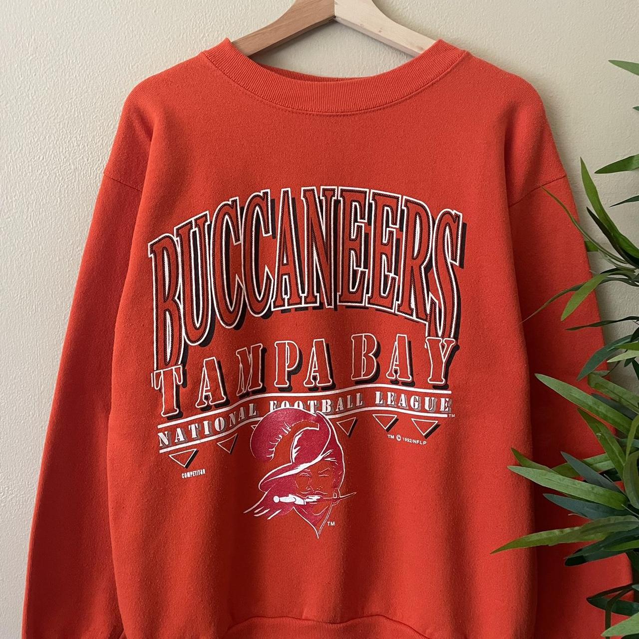 tampa bay buccaneers vintage sweatshirt