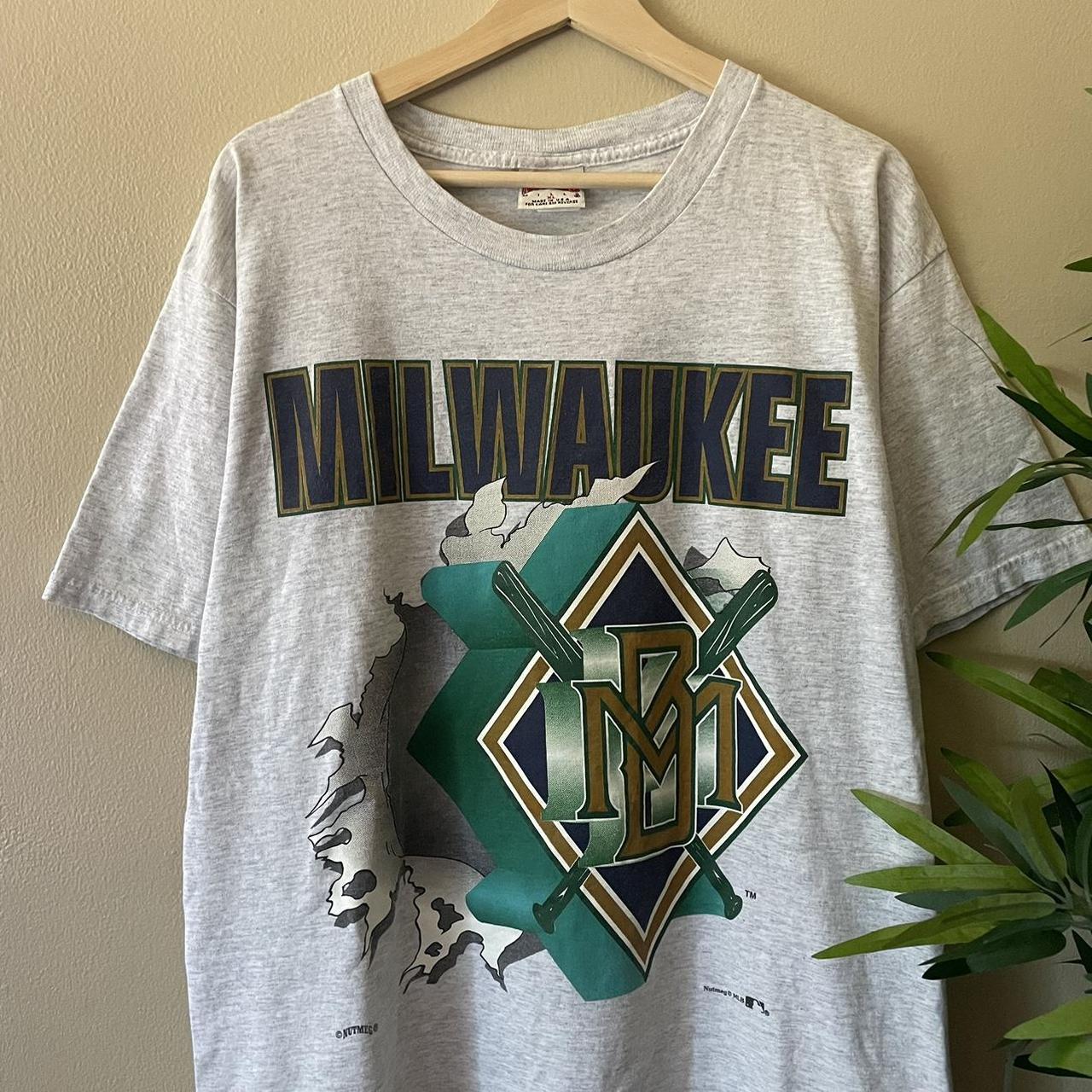 Vintage 90s Milwaukee Brewers Tee Shirt 