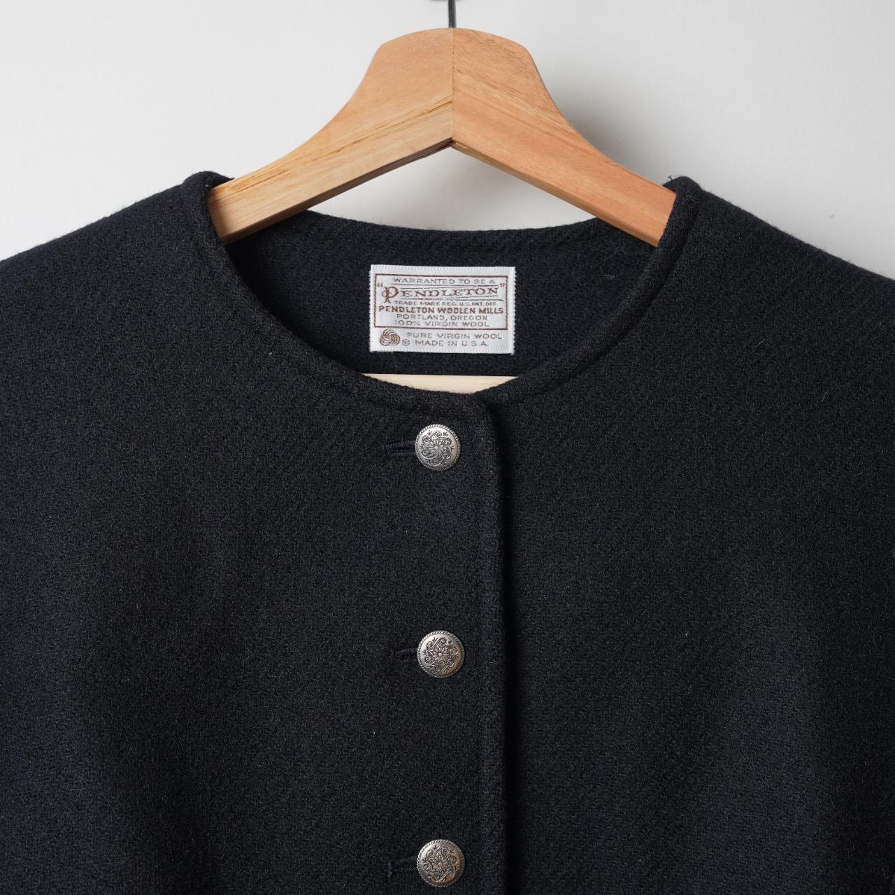 Pendleton Women's Black Coat (2)