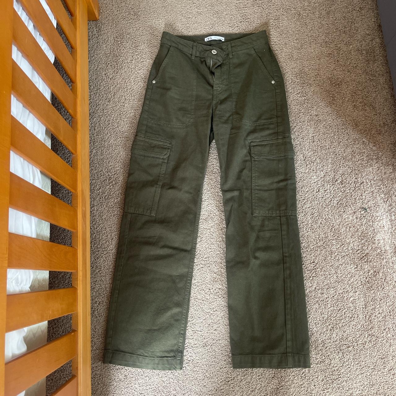 ZARA green cargo pants / size 4 - Depop