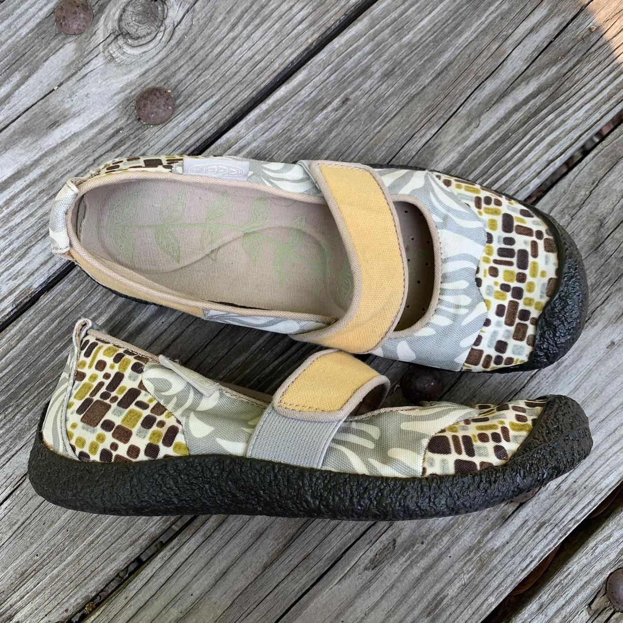 Keen mary store jane shoes