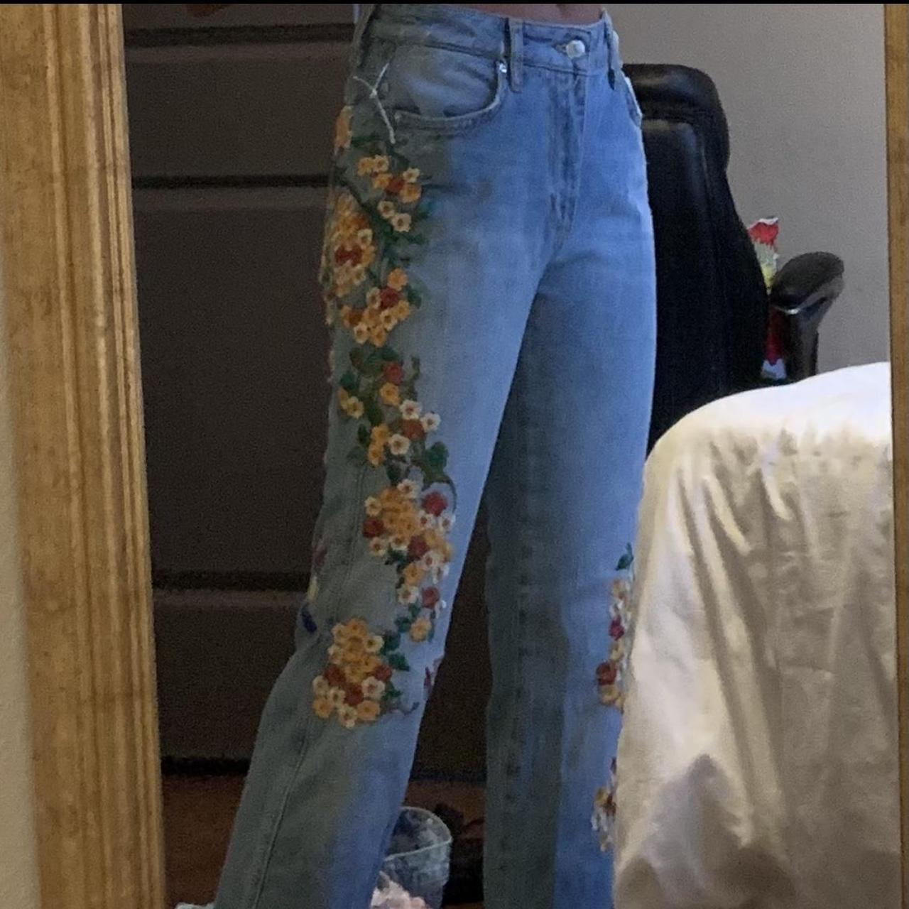 Free People embroidered floral on sale girlfriend jeans size 25