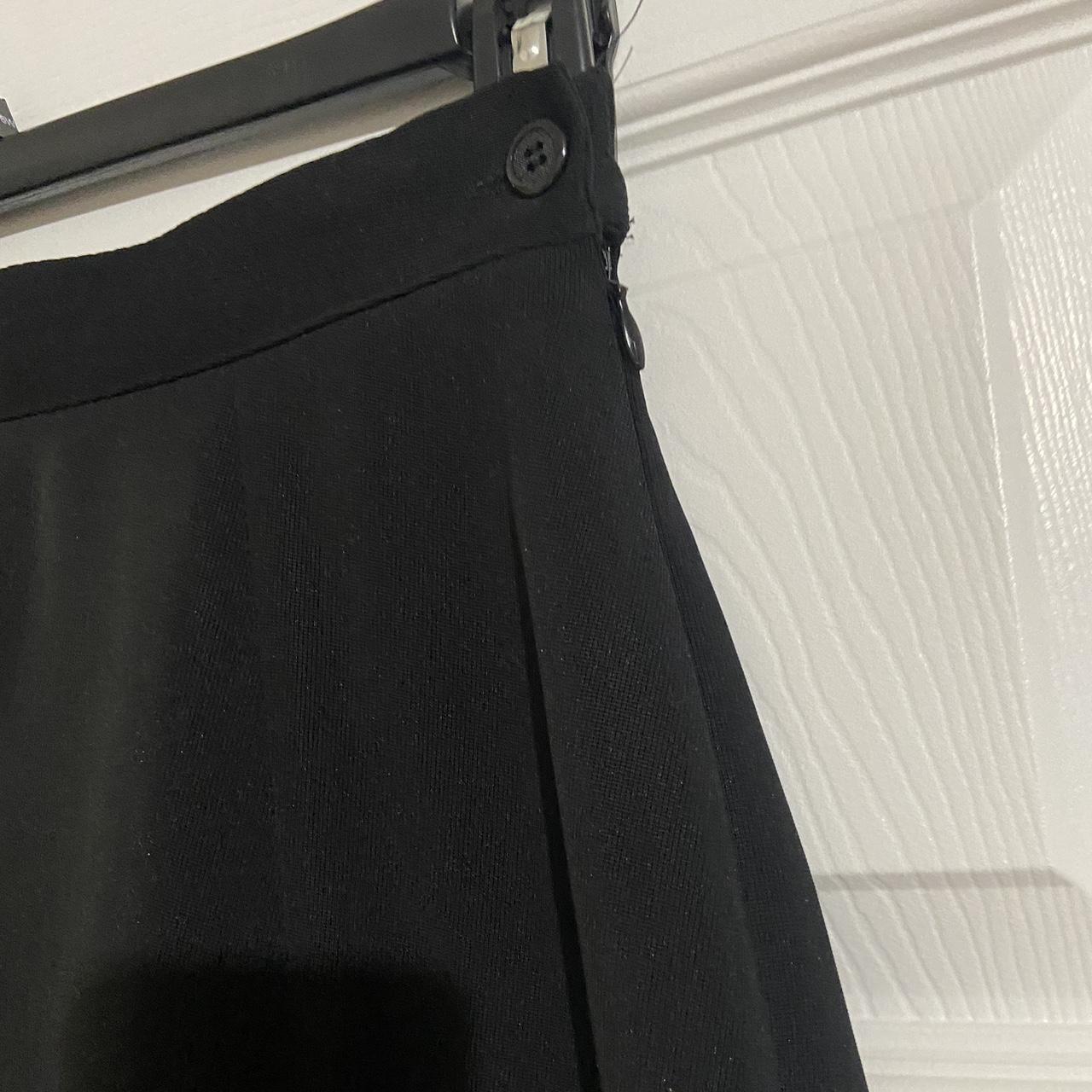 Worthington Women's Black Skirt | Depop