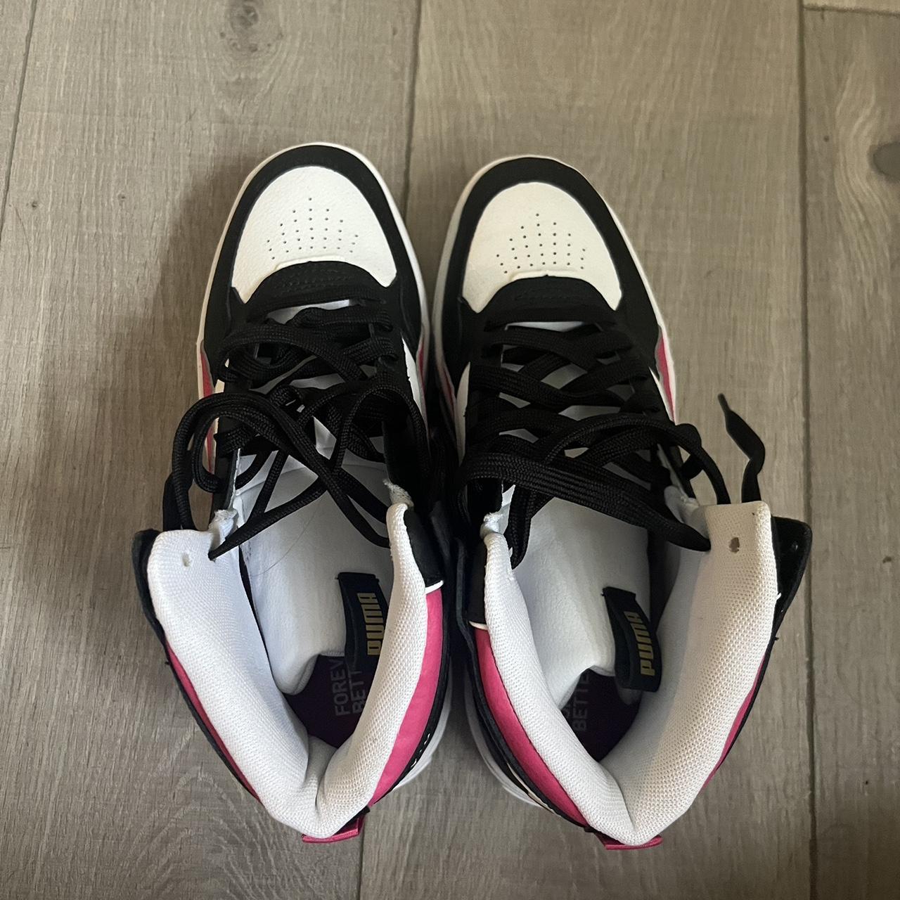 Pink pumas high top best sale