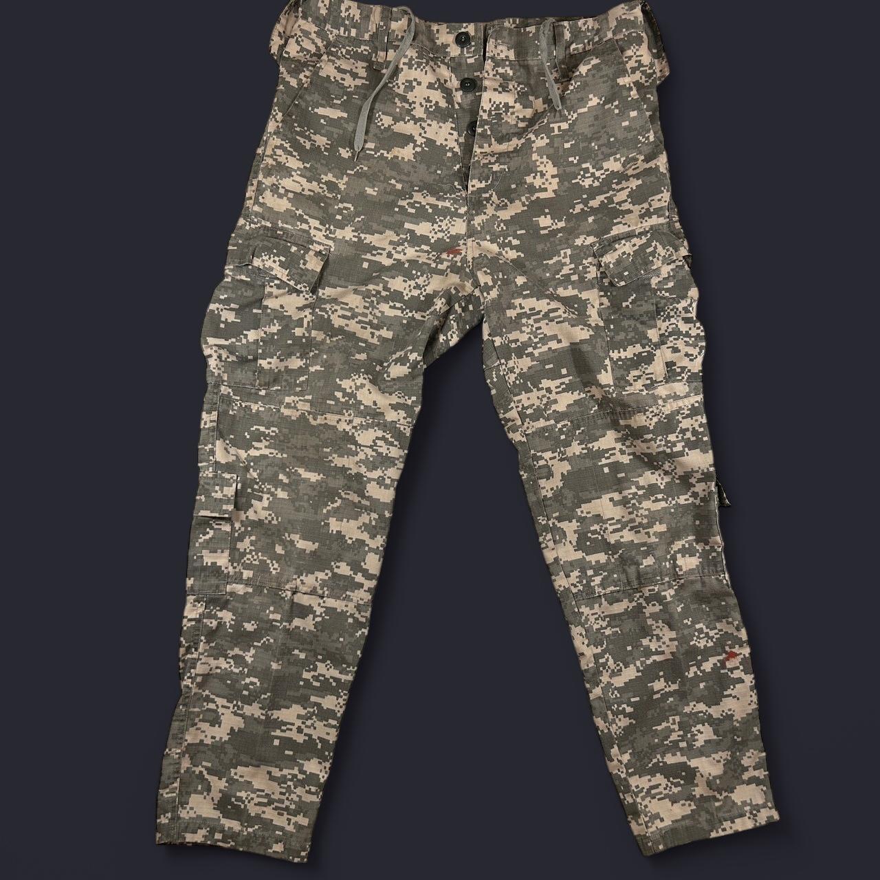 item listed by thriftmyfashion