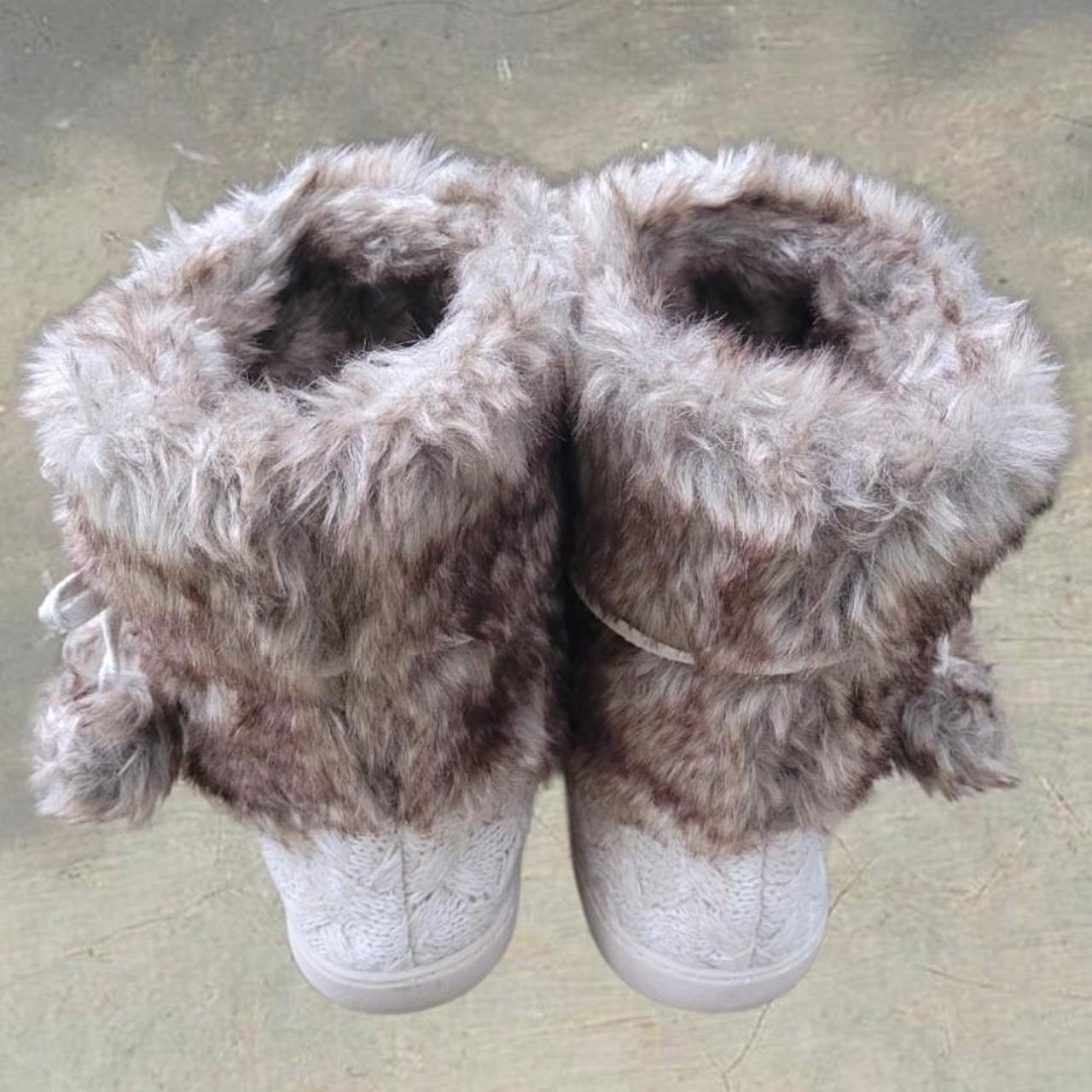 Y2K Fur Boots Brand : Kooba Size : US Women's 9.5 /... - Depop
