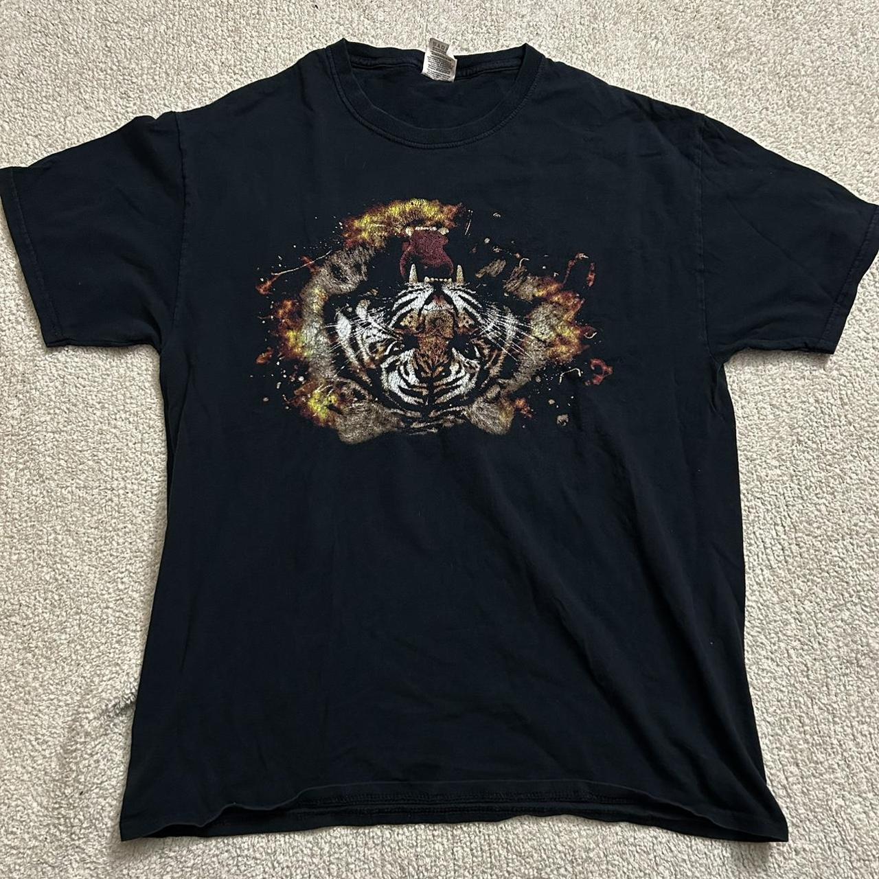 hanes men black t shirt