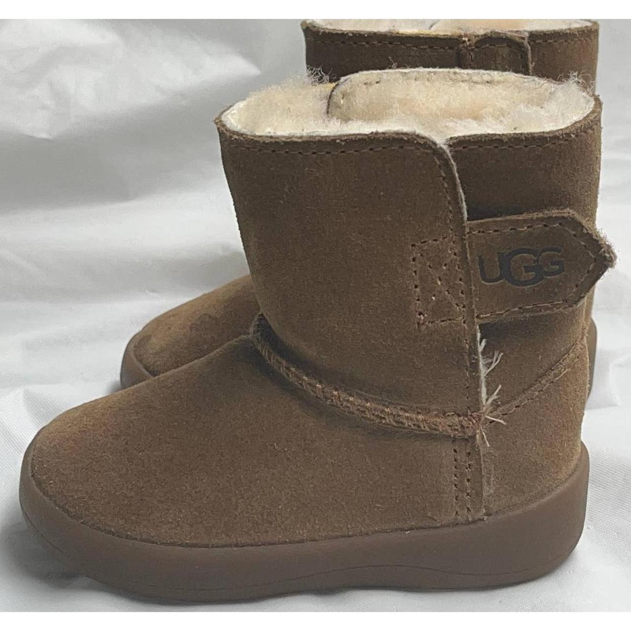 Ugg deals keelan chestnut