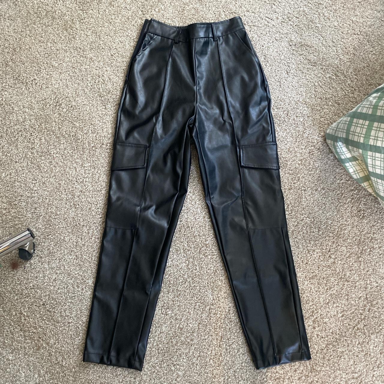 SHEIN Women's Black Trousers | Depop