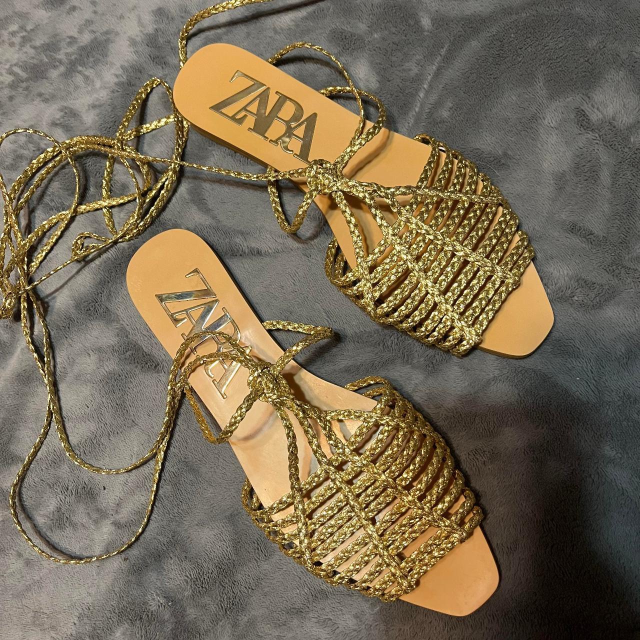 Zara Women's Gold Sandals Depop