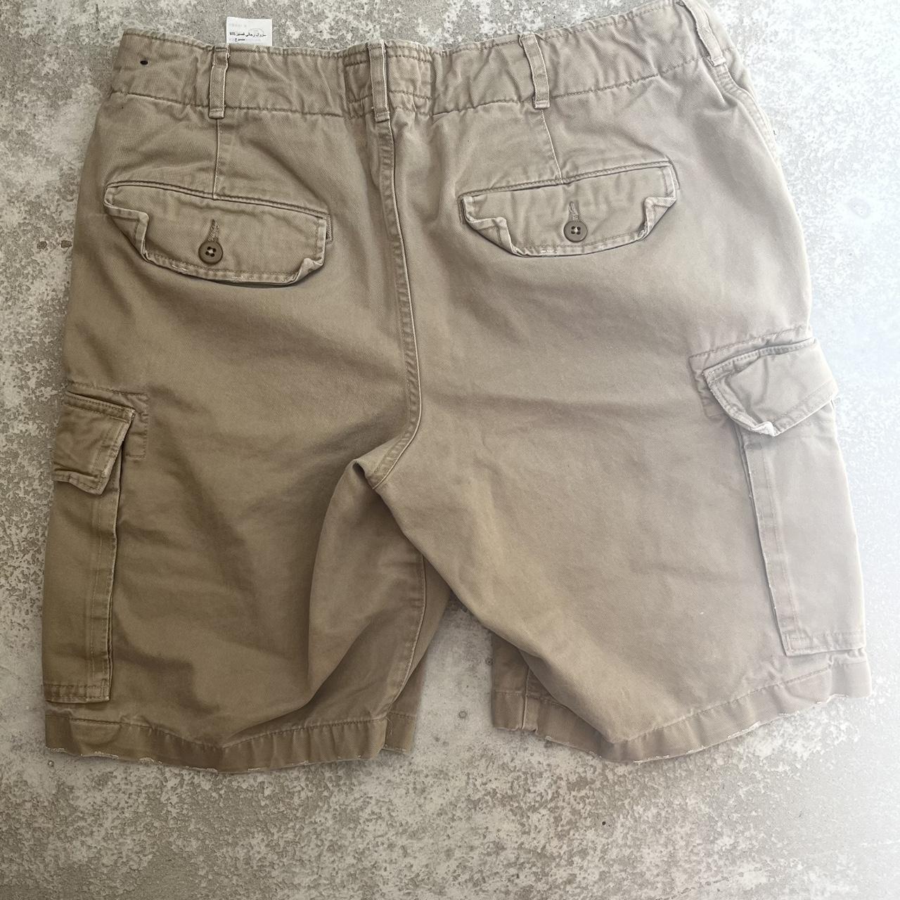 Abercrombie cargo shorts Beige Utility pockets 32... - Depop