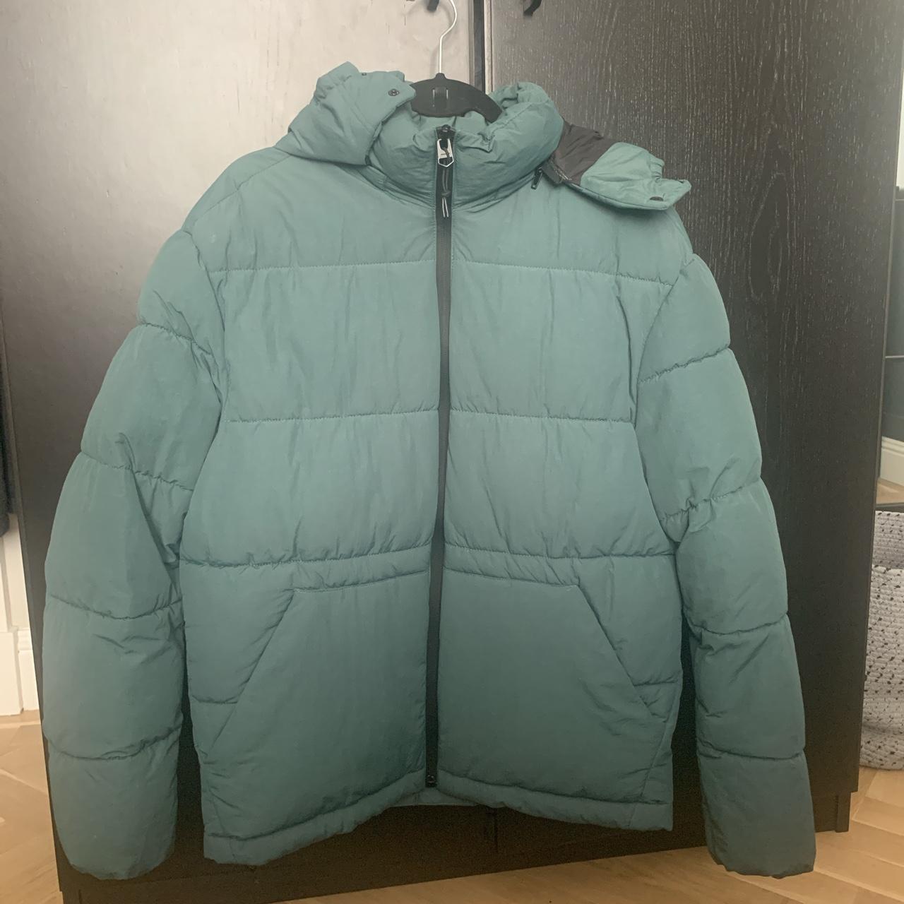 Zara puffer jacket Detachable hood Size large Worn... - Depop