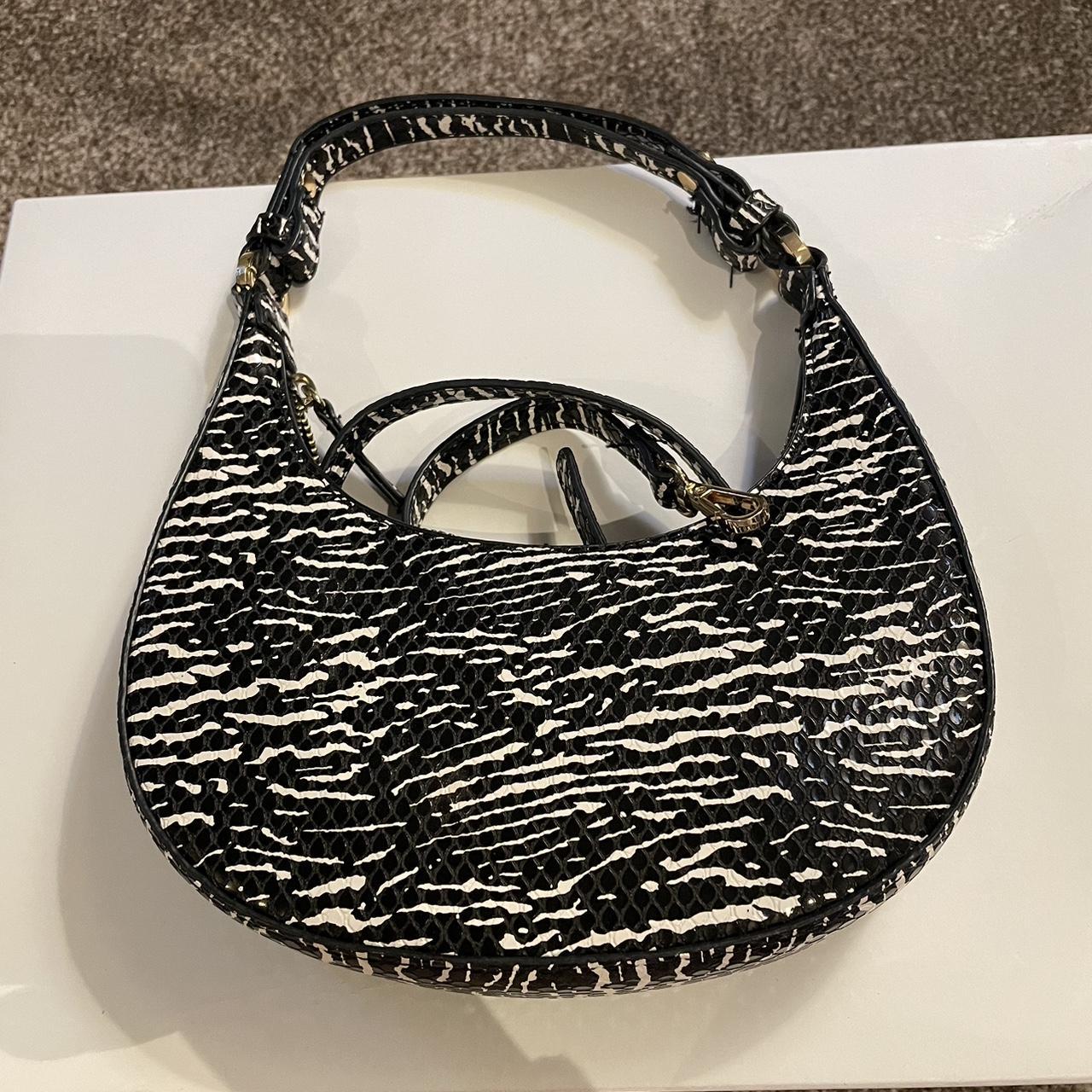 MANGO ZEBRA Bag. Comes with crossbody straps. Hardly Depop