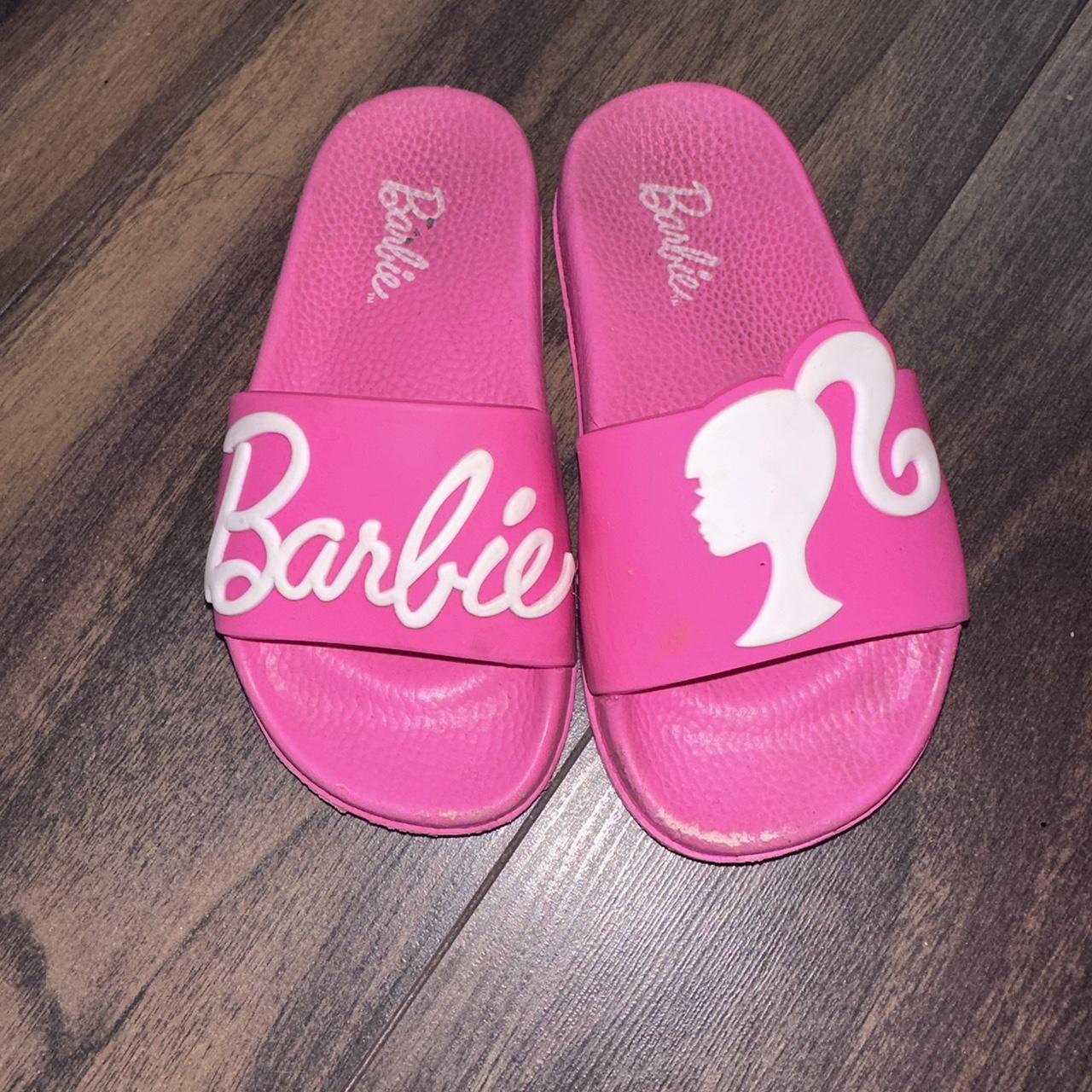 Pink best sale barbie slides