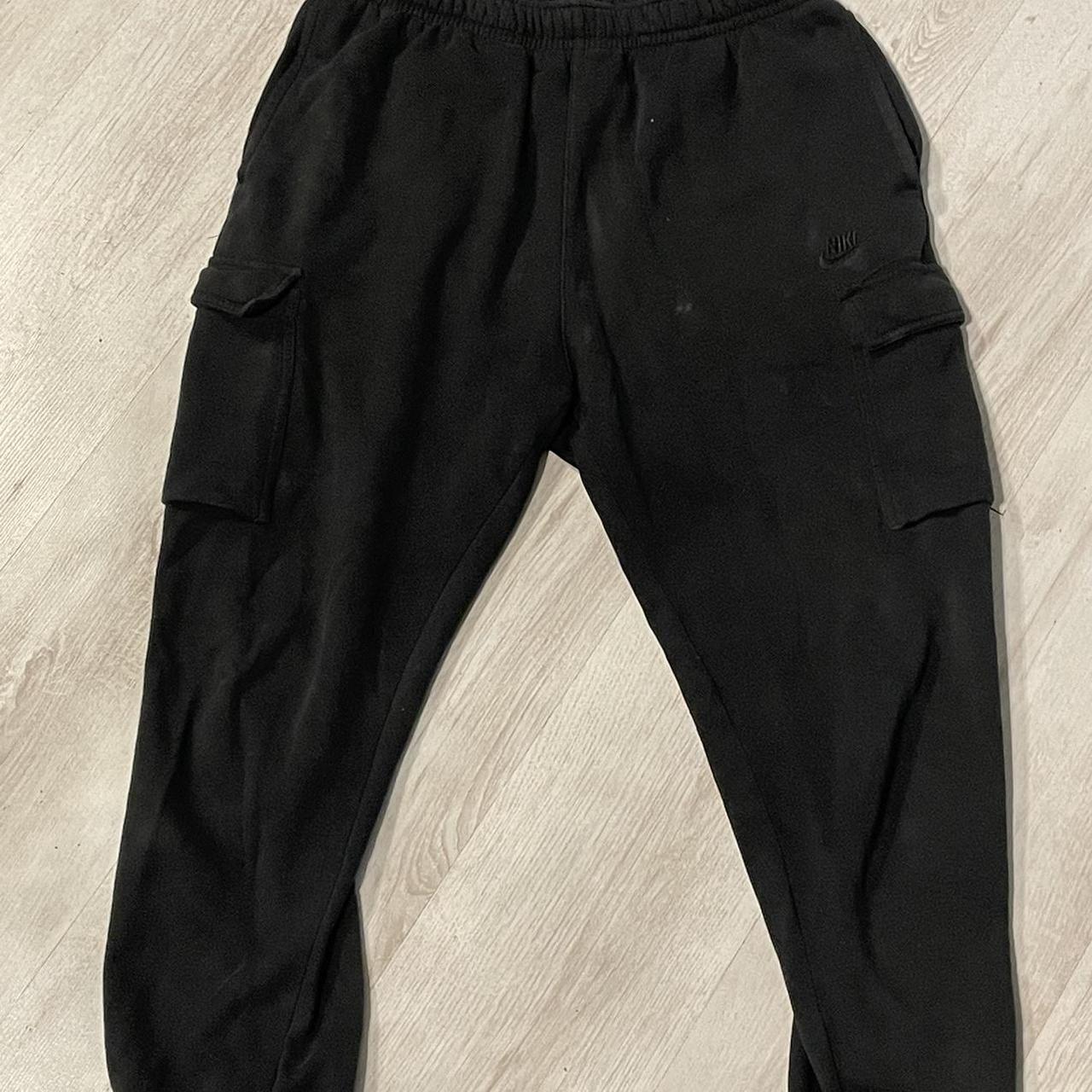 mens black nike cargo joggers