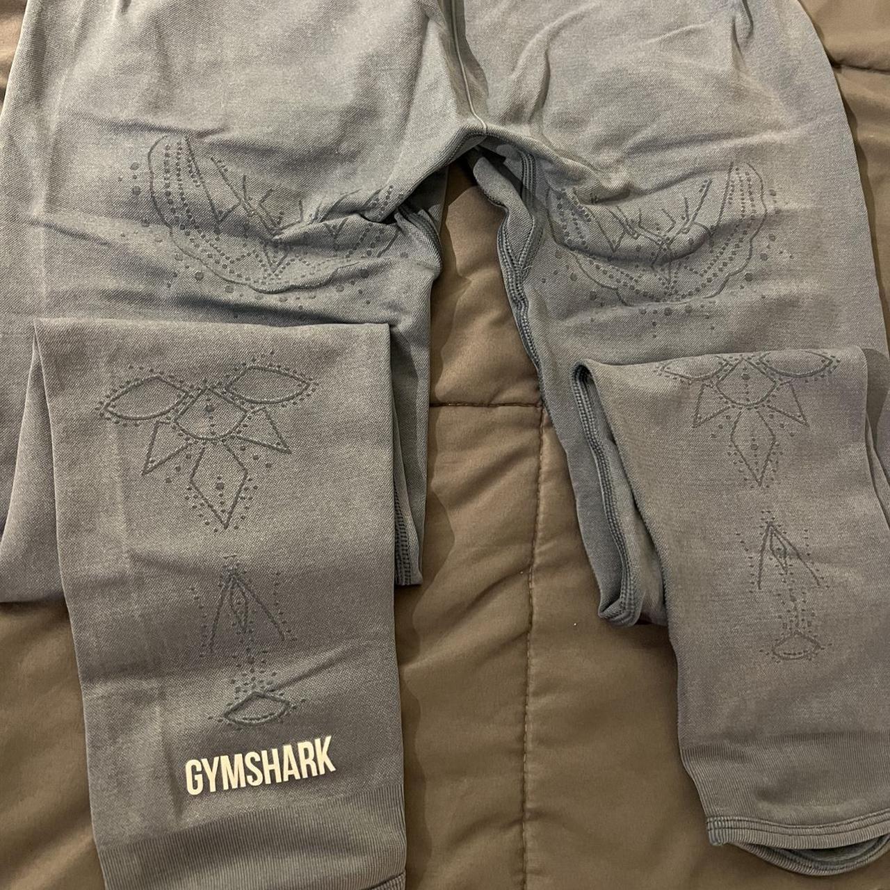 Gymshark studio leggings, super rare and old - Depop