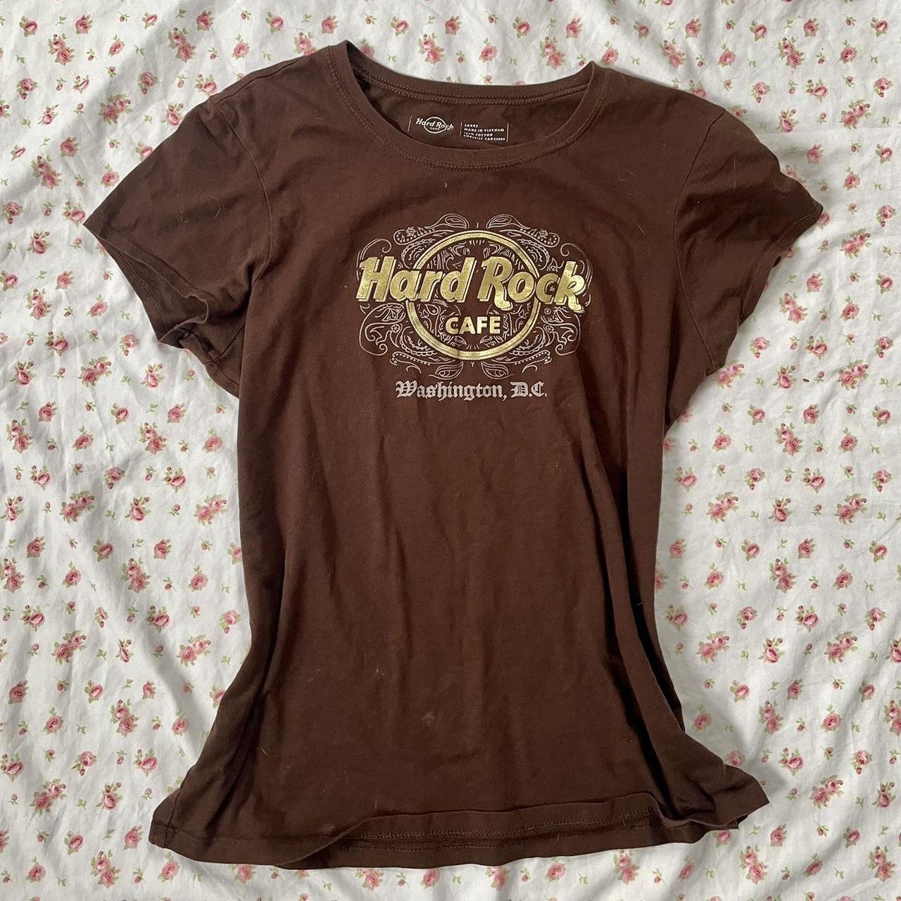 Hard Rock Cafe Women's Gold and Brown T-shirt | Depop