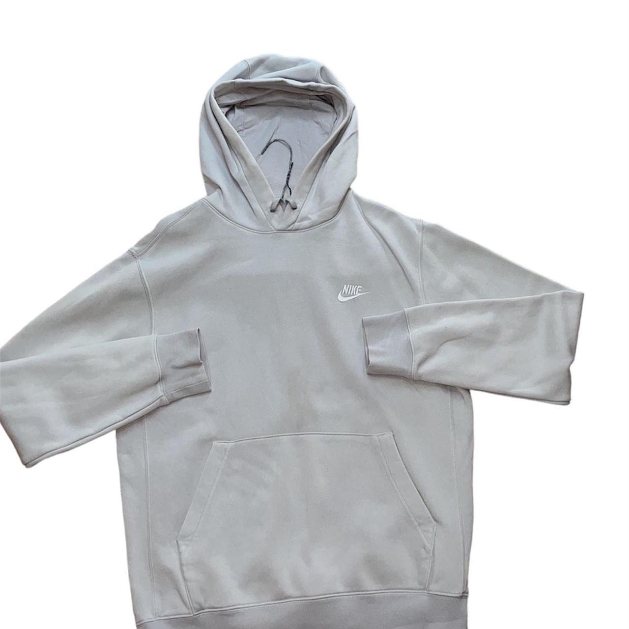 Nike hoodie Small White nike hoodie Depop