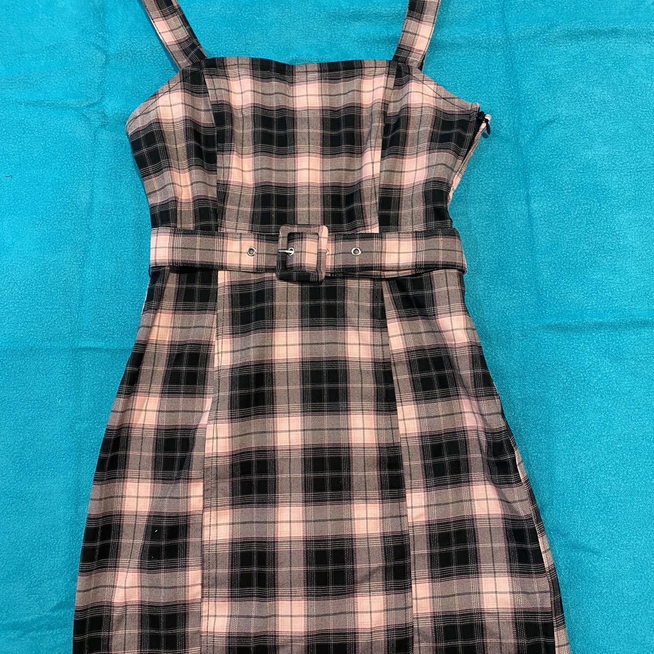 H&M plaid dress with belt great condition size EUR... Depop