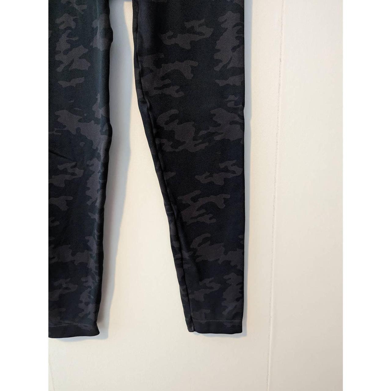 Spanx Look At Me Now Seamless Leggings XL Black Blue Camo High Rise Stretch