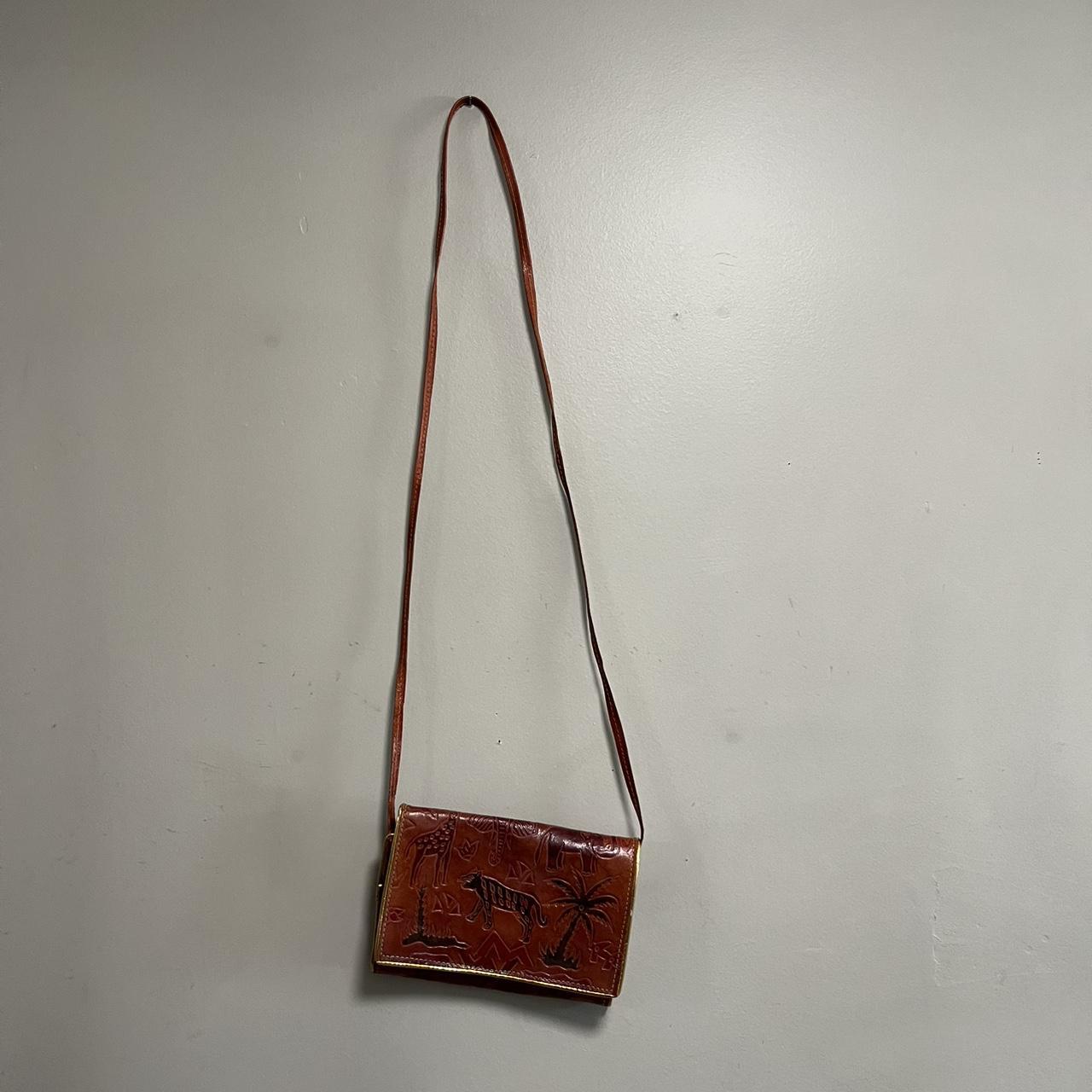 item listed by thenowandthenrack