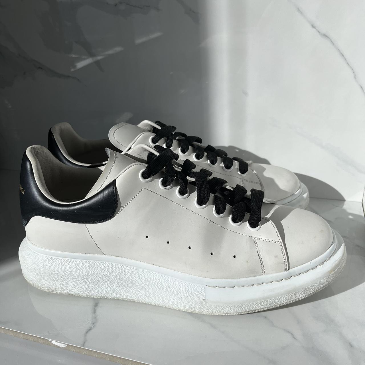 Alexander mc queens ! 100 authentic ! Worn too small ! Depop